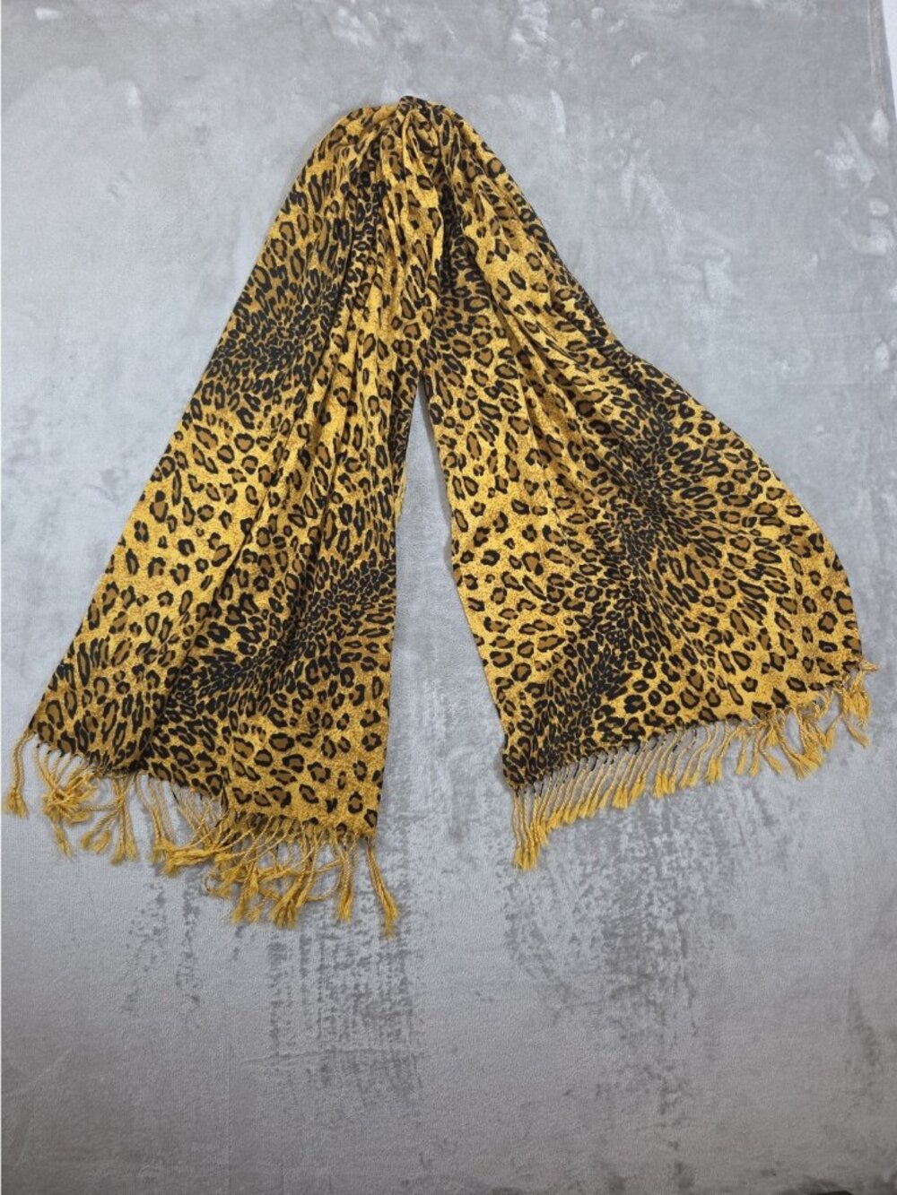 100% Pashmina Leopard Print Shawl Wrap Scarf Fringe Camel Black 22x77